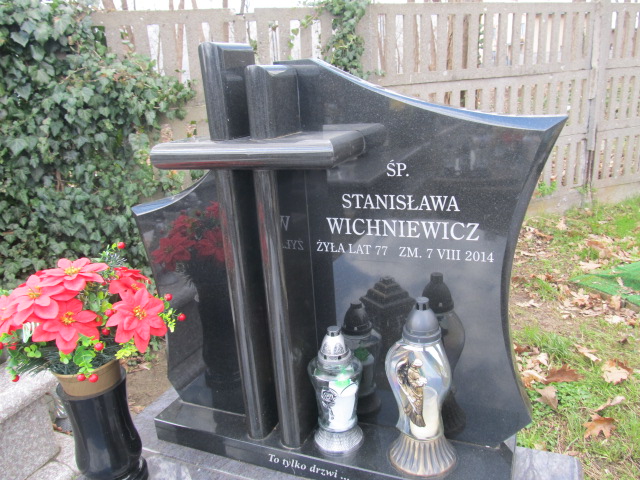 Anna Piech 1983 Piaseczno - Grobonet - Wyszukiwarka osób pochowanych