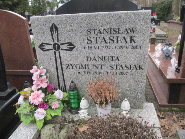 Danuta Zygmunt - Stasiak 1924 Piaseczno - Grobonet - Wyszukiwarka osób pochowanych