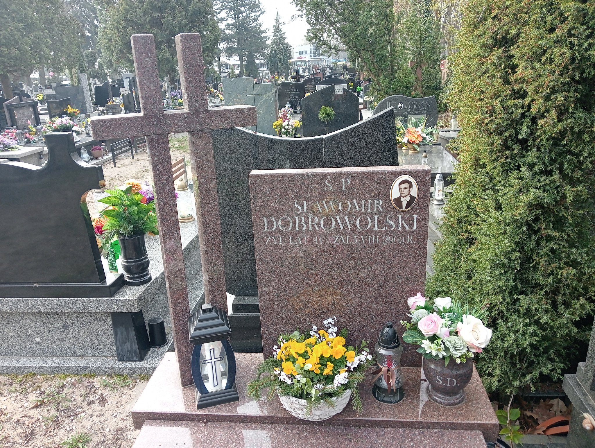 Grób Sławomir Dobrowolski
