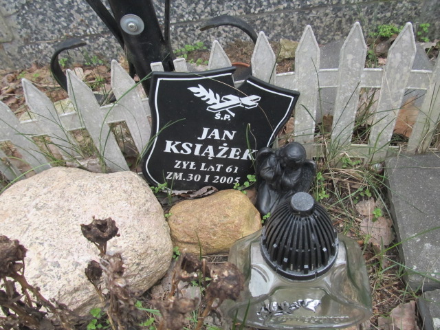 Jan Książek 1945 Piaseczno - Grobonet - Wyszukiwarka osób pochowanych