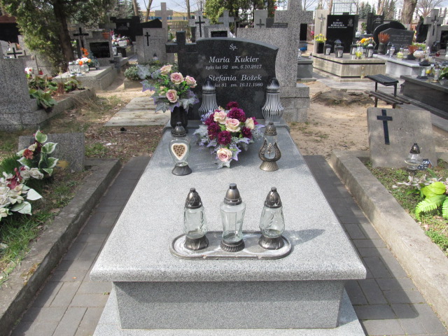 Grób Stefania Bożek