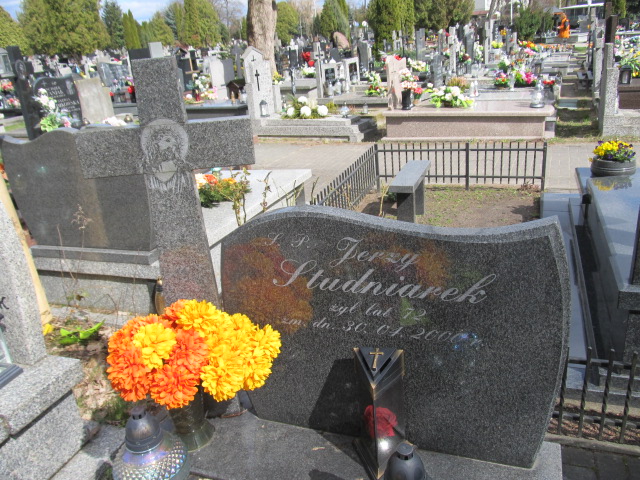 Jerzy Studniarek 1928 Piaseczno - Grobonet - Wyszukiwarka osób pochowanych