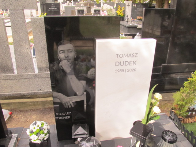 Tomasz Dudek 1985 Piaseczno - Grobonet - Wyszukiwarka osób pochowanych