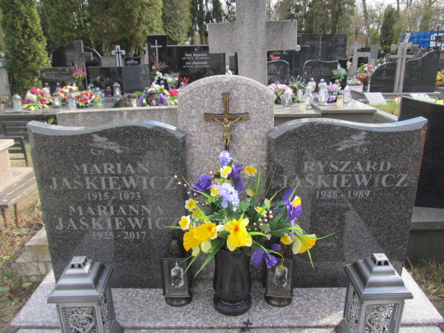 Marian Jaśkiewicz 1915 Piaseczno - Grobonet - Wyszukiwarka osób pochowanych