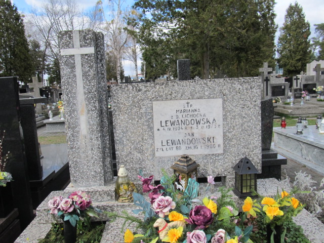 Marianna Lewandowska 1904 Piaseczno - Grobonet - Wyszukiwarka osób pochowanych