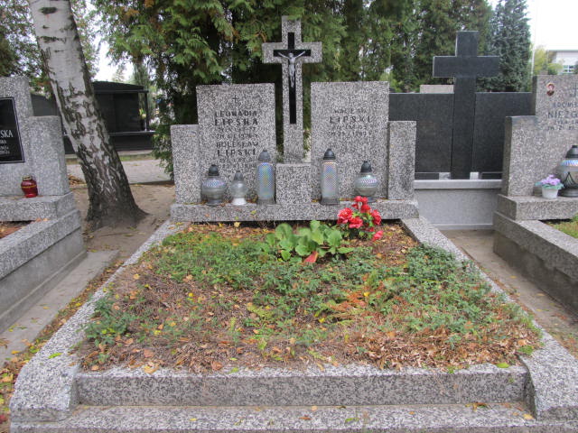 Grób Wacław Lipski
