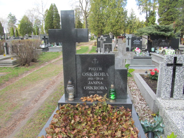 Piotr Oskroba 1943 Piaseczno - Grobonet - Wyszukiwarka osób pochowanych