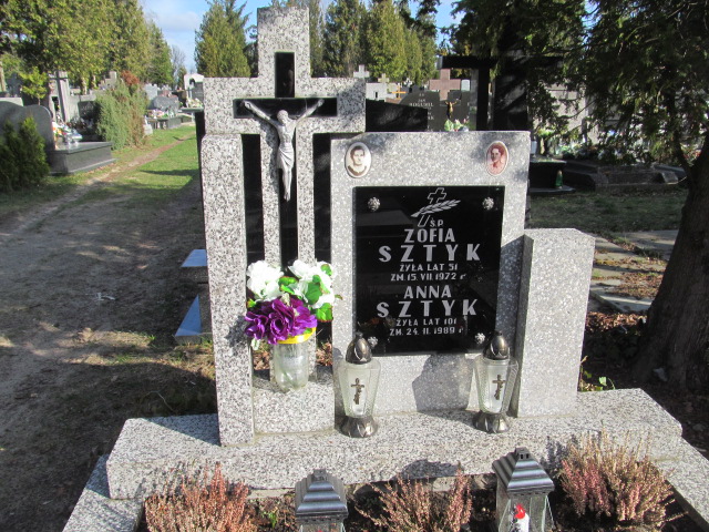 Jan Sztyk 1883 Piaseczno - Grobonet - Wyszukiwarka osób pochowanych