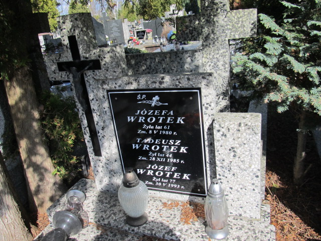 Józef Wrotek 1916 Piaseczno - Grobonet - Wyszukiwarka osób pochowanych