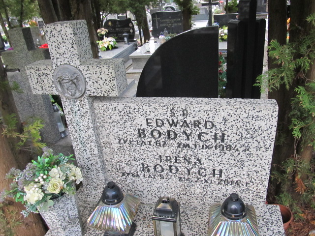 Irena Bodych 1920 Piaseczno - Grobonet - Wyszukiwarka osób pochowanych