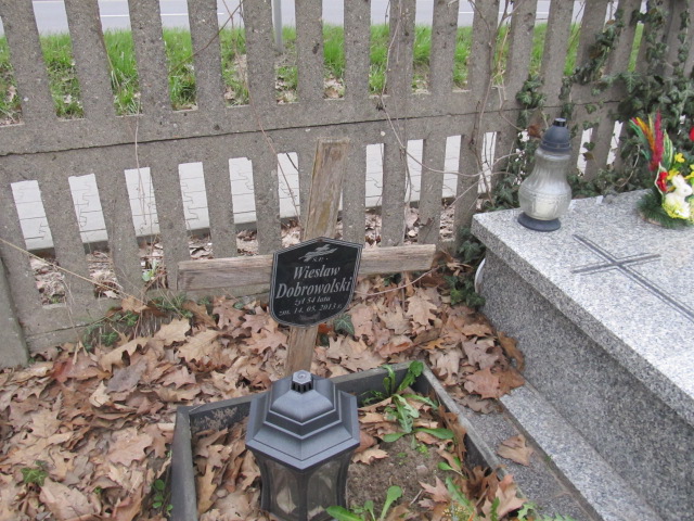 Wiesław Dobrowolski 1958 Piaseczno - Grobonet - Wyszukiwarka osób pochowanych