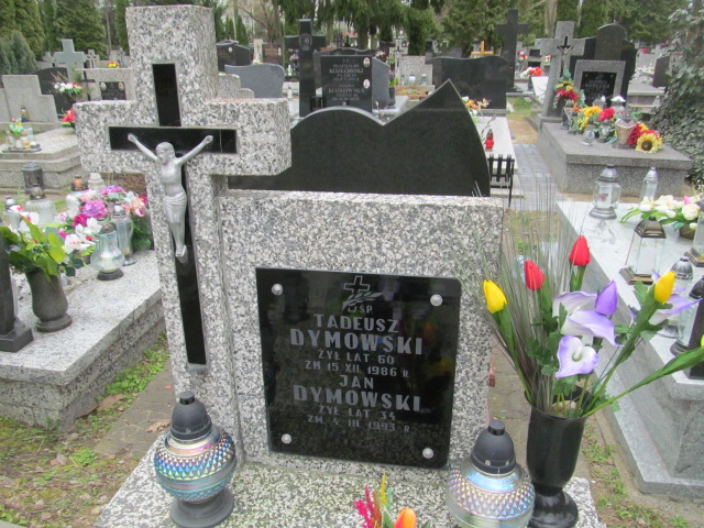 Tadeusz Dymowski 1926 Piaseczno - Grobonet - Wyszukiwarka osób pochowanych