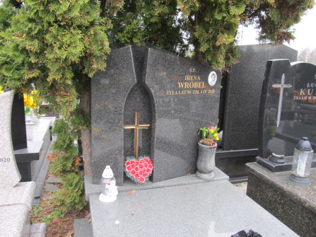 Irena Wróbel 1924 Piaseczno - Grobonet - Wyszukiwarka osób pochowanych