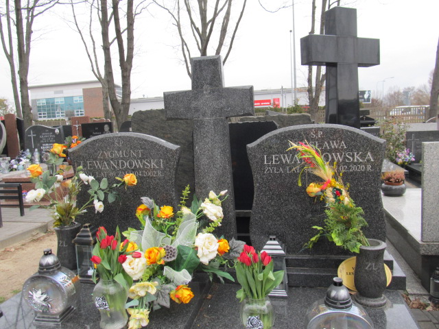 Wiesława Lewandowska 1935 Piaseczno - Grobonet - Wyszukiwarka osób pochowanych