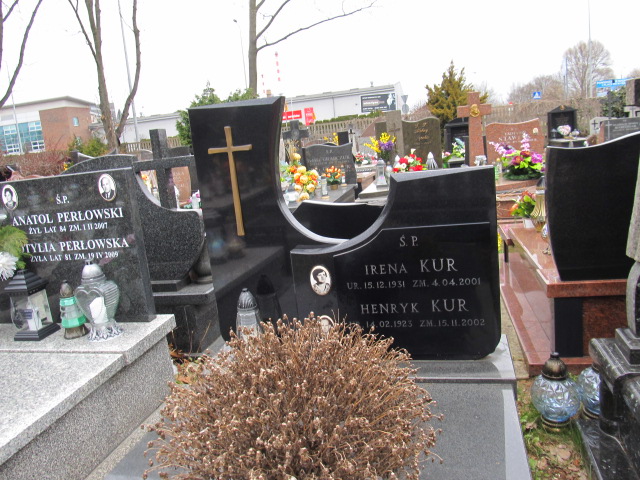 Irena Kur 1931 Piaseczno - Grobonet - Wyszukiwarka osób pochowanych