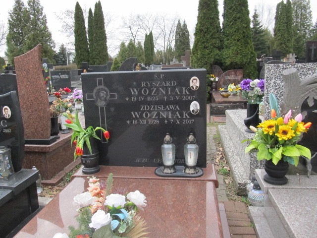 Zdzisława Woźniak  1928 Piaseczno - Grobonet - Wyszukiwarka osób pochowanych