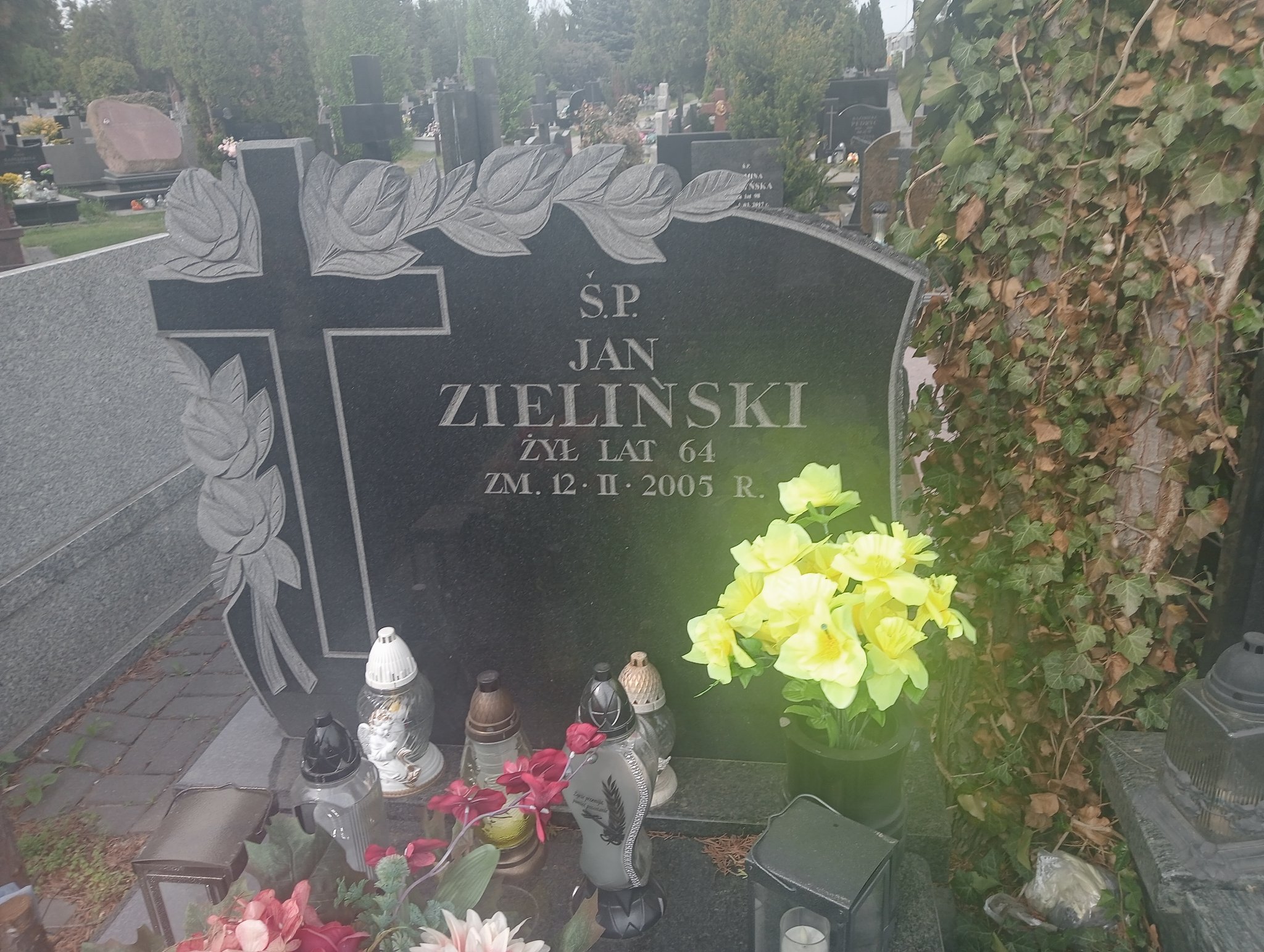 Grób Jan Zieliński