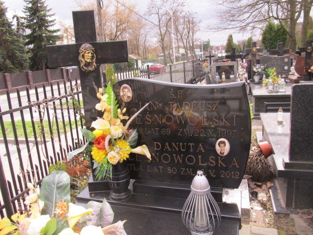 Danuta Leśnowolska 1932 Piaseczno - Grobonet - Wyszukiwarka osób pochowanych