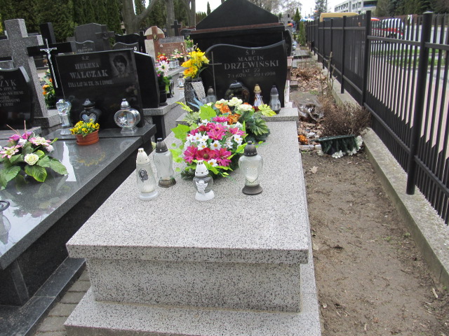 Grób Marcin Drzewiński